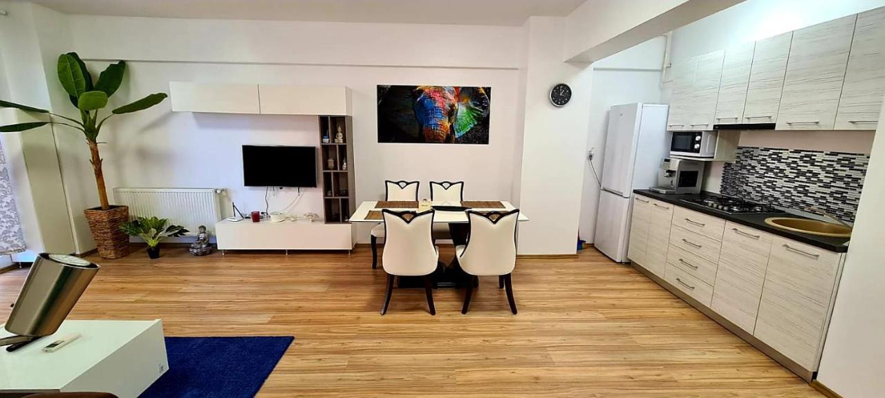 Apartament Mamaia Central Lac Siutghiol 2 Apartamento Exterior foto